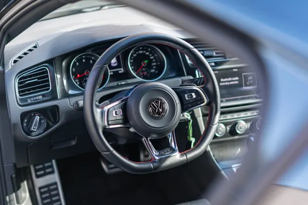 Казино Лъки Луис Android/iOS приложение